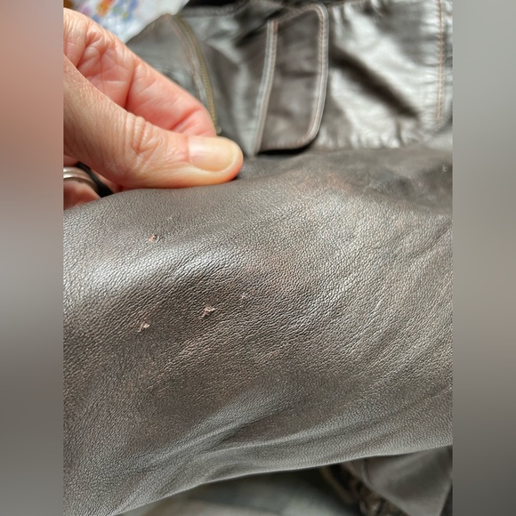 Danier Chocolate Brown Leather Jacket - Picture 13 of 16